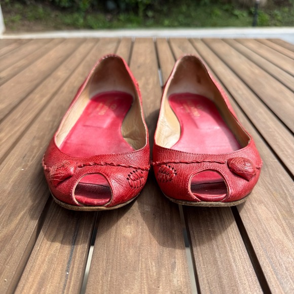 Valentino Garavani Red Pebbled Leather Peep Toe Rosette Ballet Flats Size 38 - Picture 2 of 10